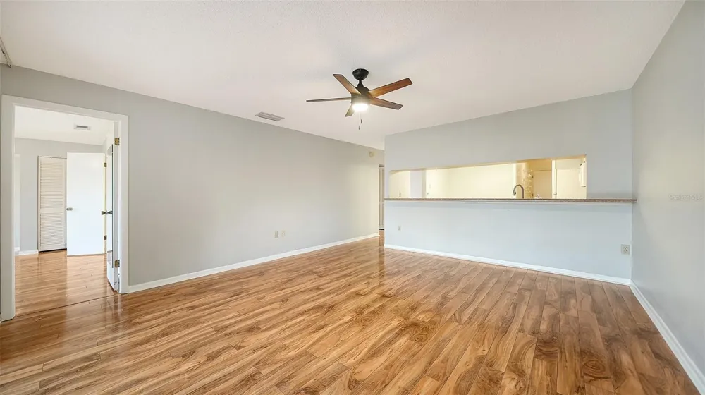 4103 CENTER GATE BOULEVARD #2 Sarasota, FL 34233