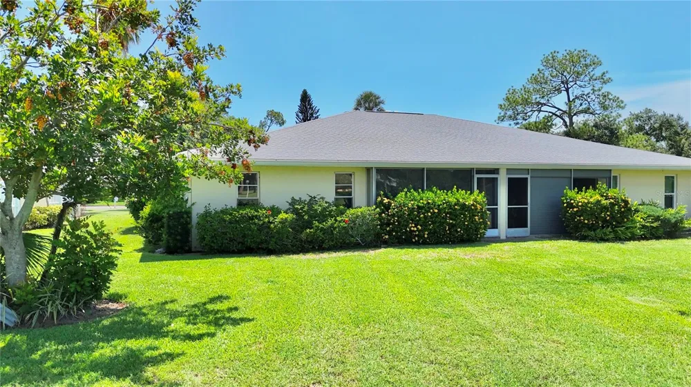 4103 CENTER GATE BOULEVARD #2 Sarasota, FL 34233