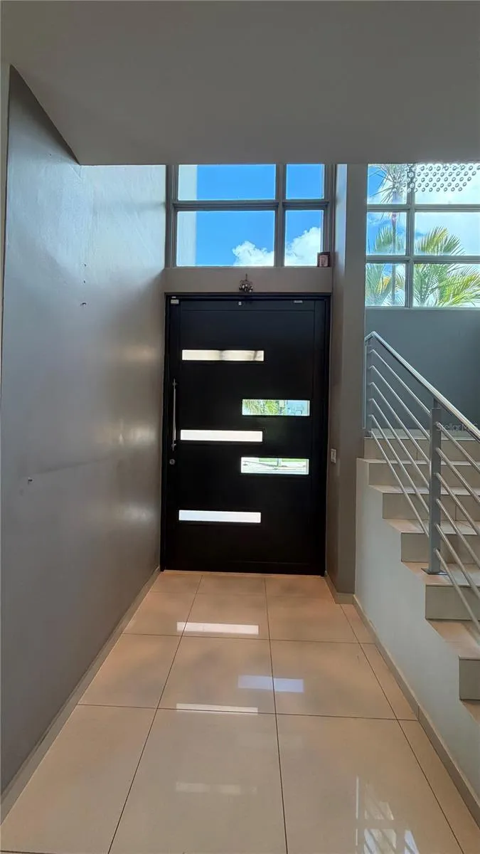 24 CALLE 3 SENDEROS DE MONTEHIEDRA San Juan, PR 00926
