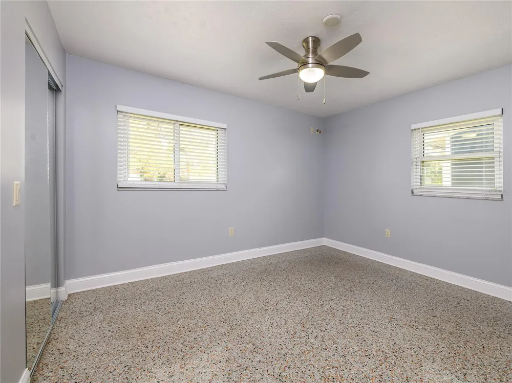 907 HILLSIDE TERRACE Brandon, FL 33511