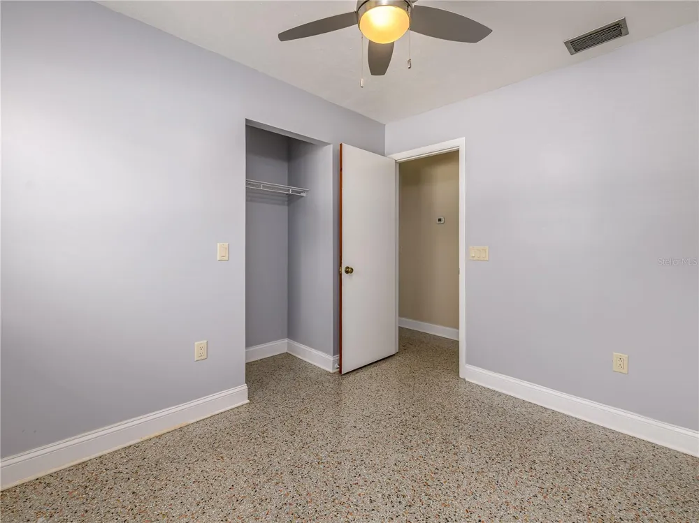 907 HILLSIDE TERRACE Brandon, FL 33511