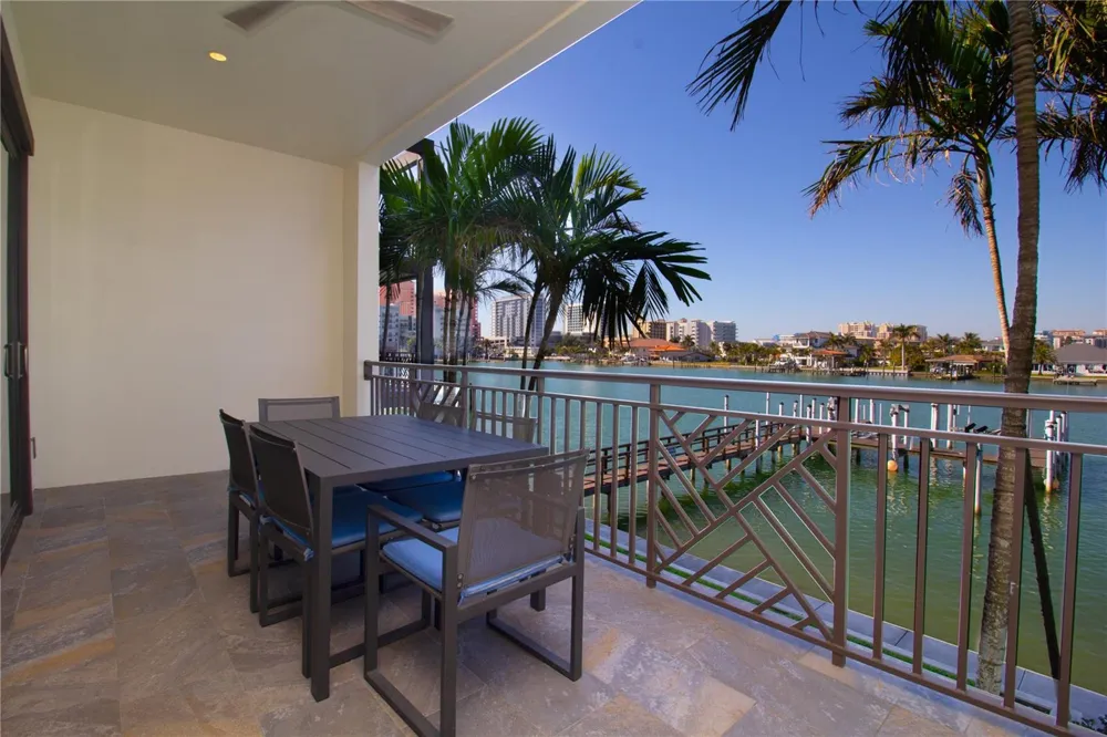 158 BRIGHTWATER DRIVE #1 Clearwater Beach, FL 33767