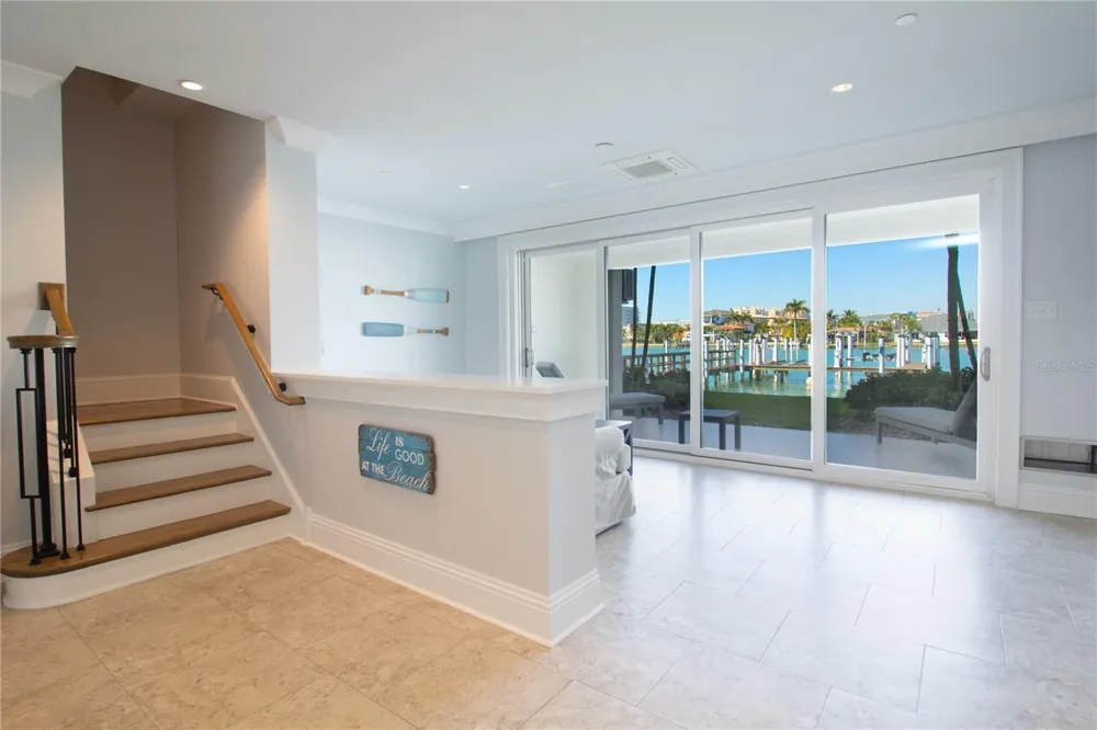 158 BRIGHTWATER DRIVE #1 Clearwater Beach, FL 33767
