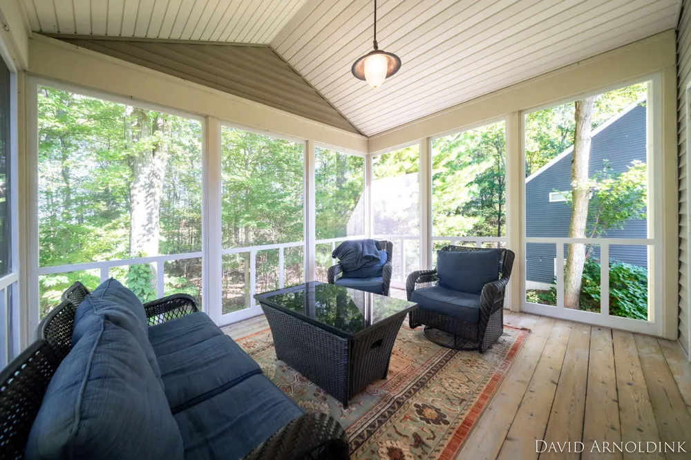 461 Island View Drive Park Township, MI 49424