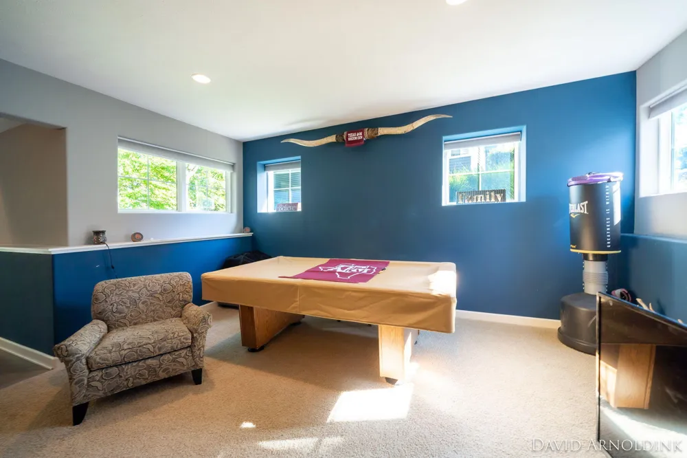 461 Island View Drive Park Township, MI 49424