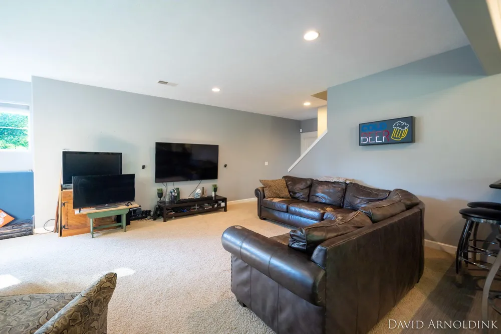 461 Island View Drive Park Township, MI 49424