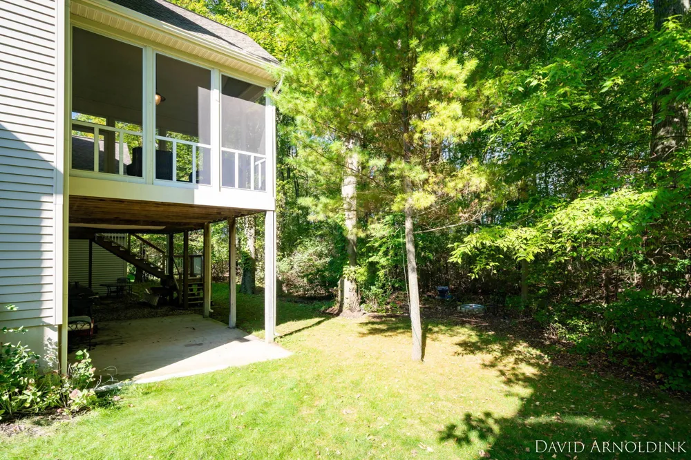 461 Island View Drive Park Township, MI 49424