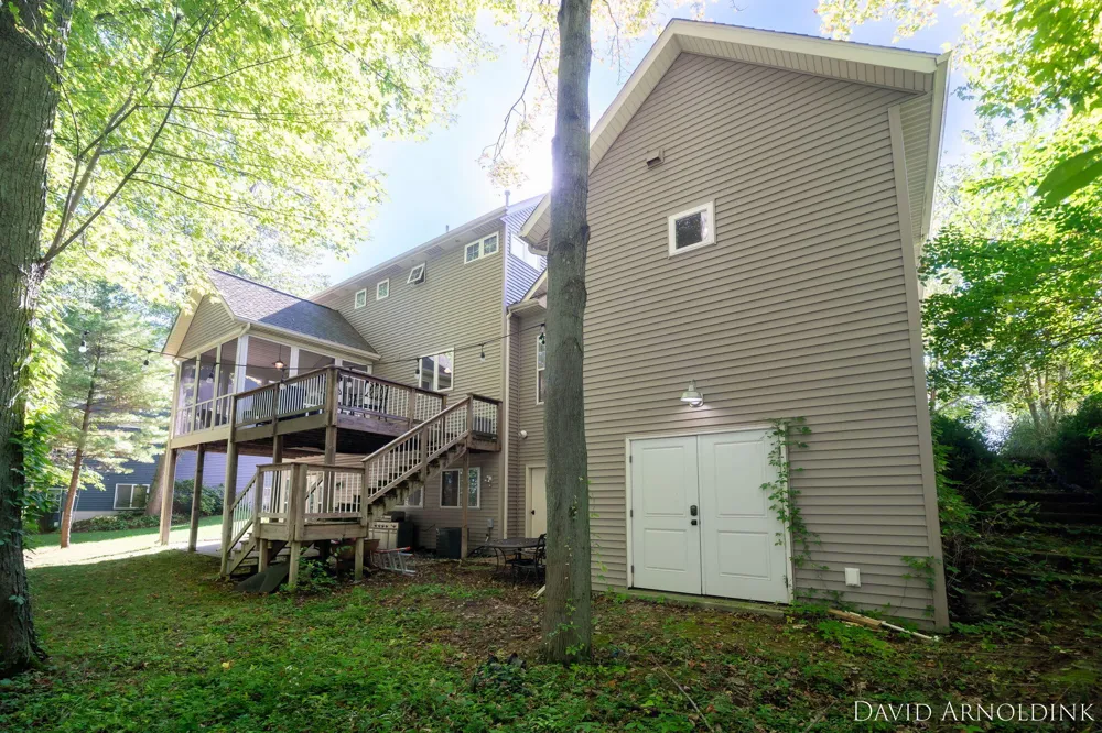 461 Island View Drive Park Township, MI 49424