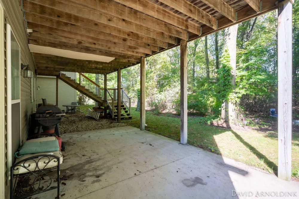 461 Island View Drive Park Township, MI 49424