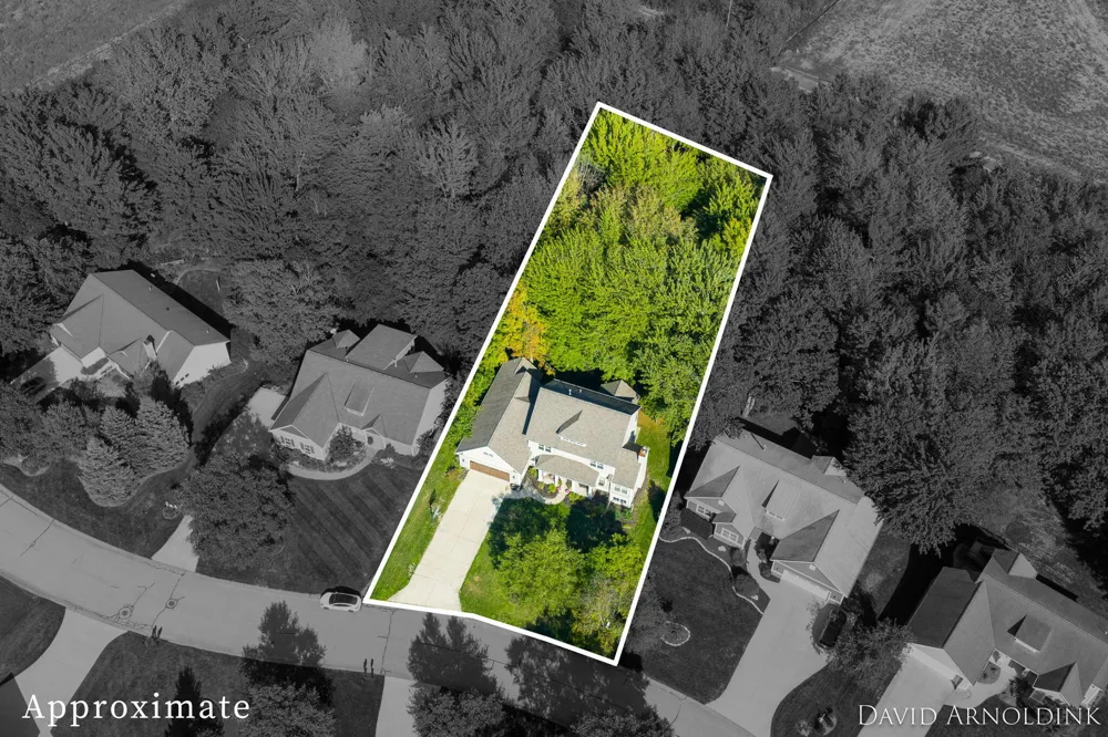 461 Island View Drive Park Township, MI 49424