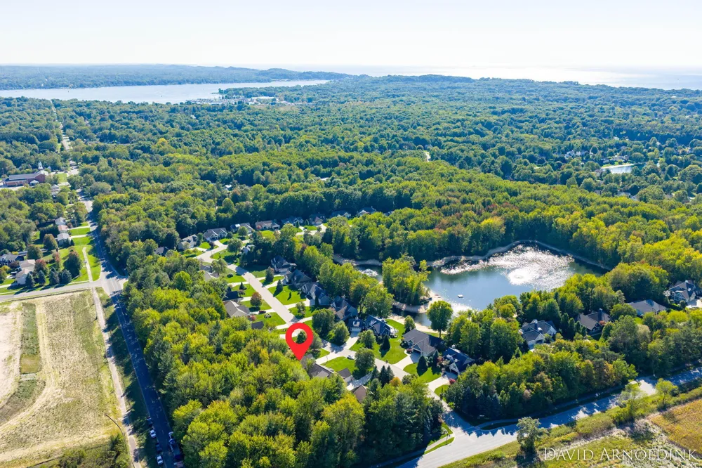 461 Island View Drive Park Township, MI 49424