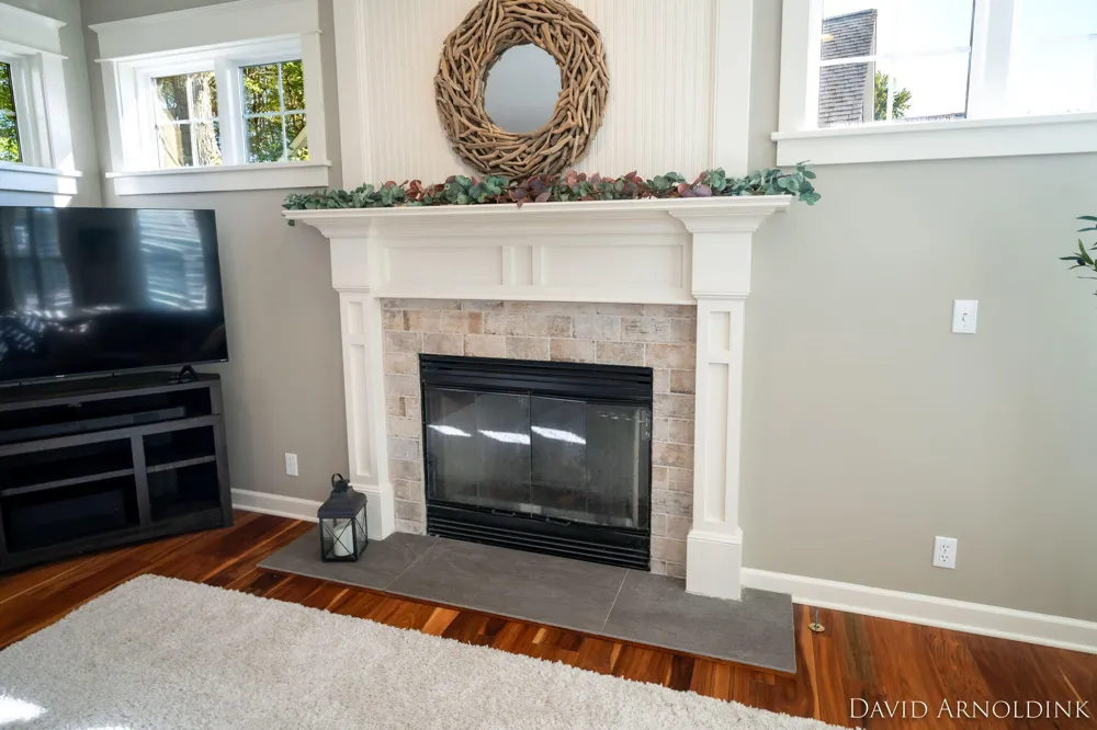 461 Island View Drive Park Township, MI 49424