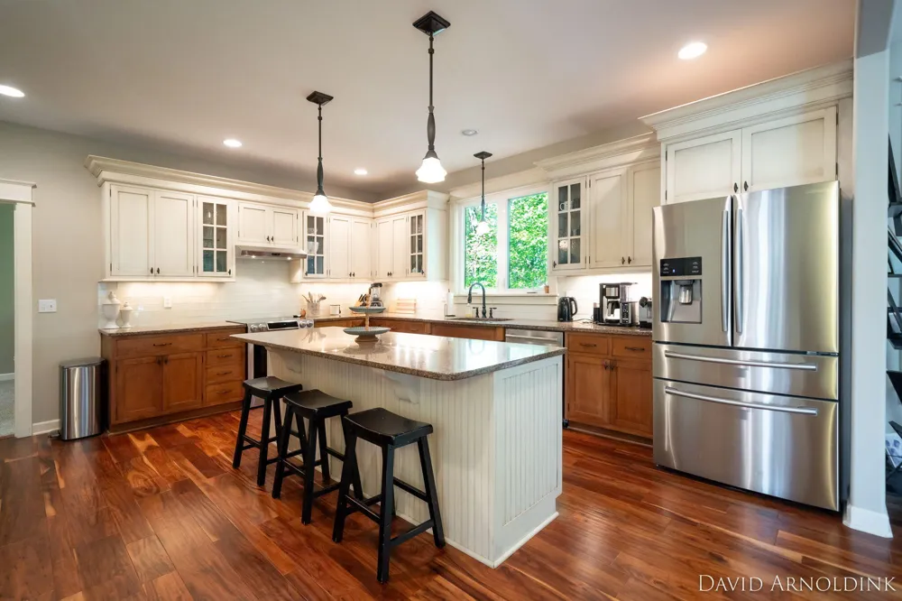 461 Island View Drive Park Township, MI 49424