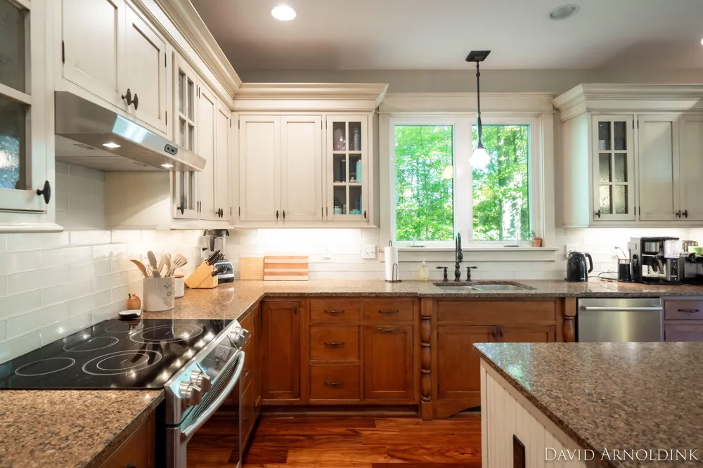 461 Island View Drive Park Township, MI 49424