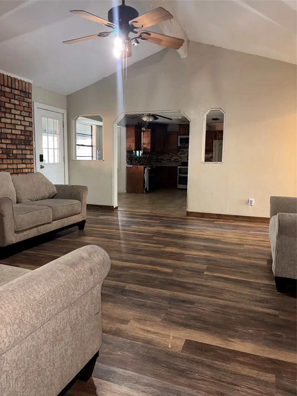 737 ASH STREET Burleson, TX 76028