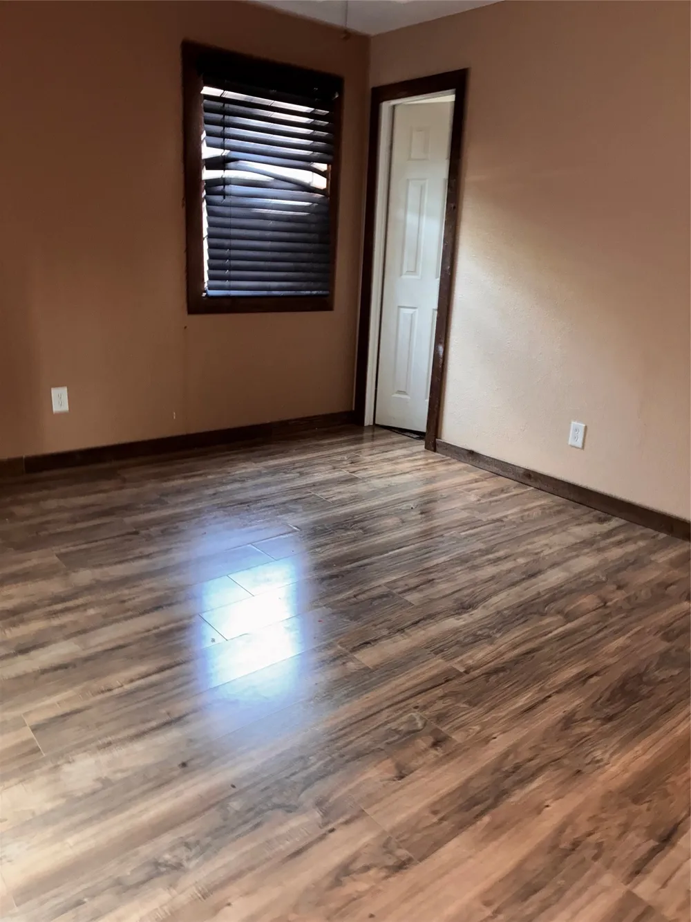 737 ASH STREET Burleson, TX 76028