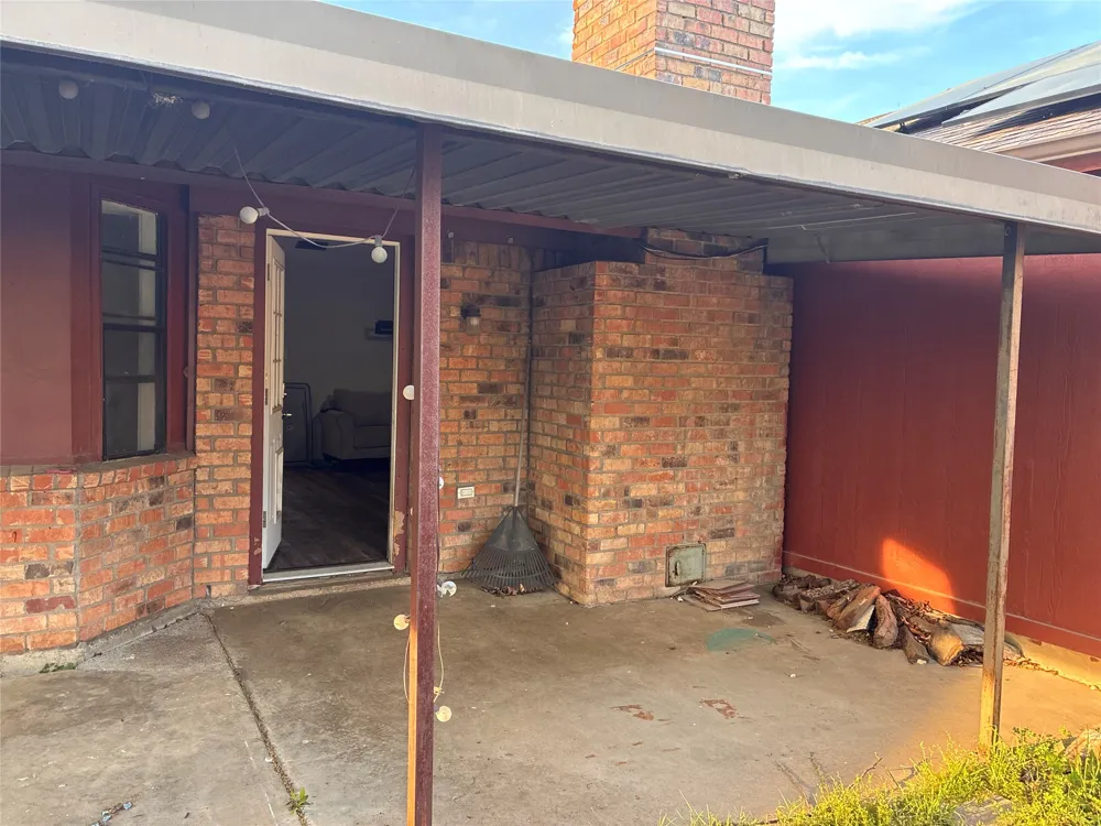 737 ASH STREET Burleson, TX 76028