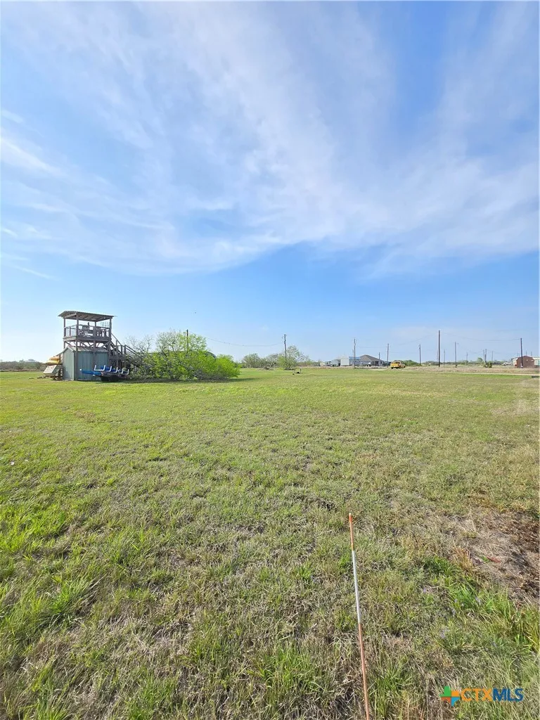 11 King Crab Road Palacios, TX 77465