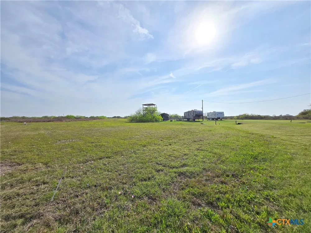 11 King Crab Road Palacios, TX 77465