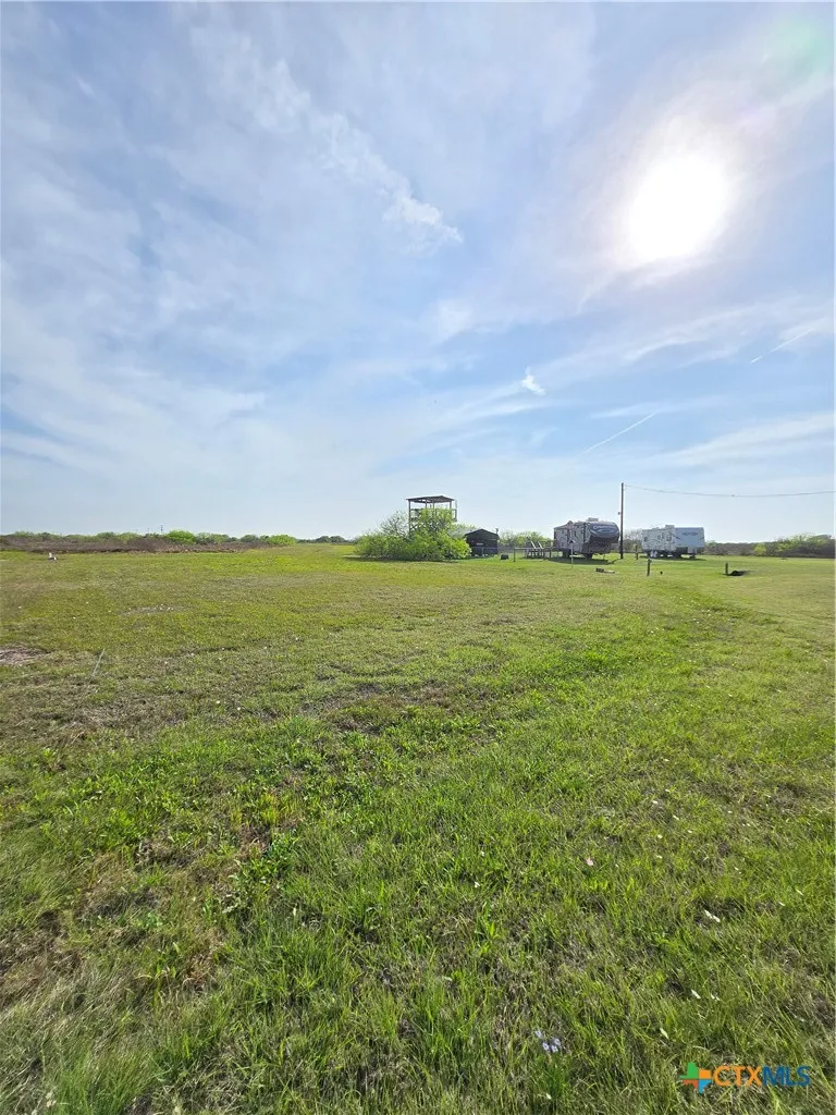 11 King Crab Road Palacios, TX 77465