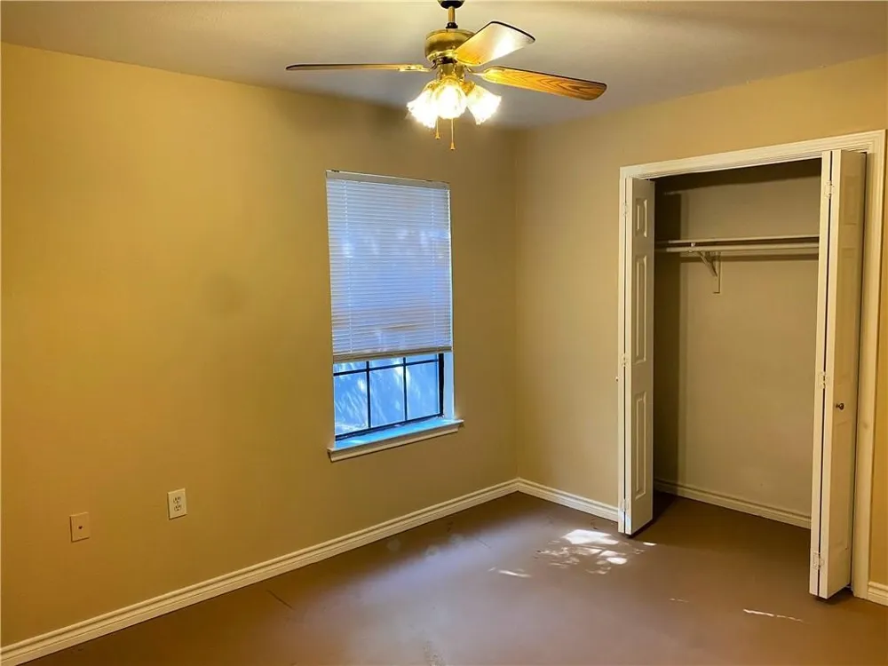 204 Hall Street #A Elgin, TX 78621