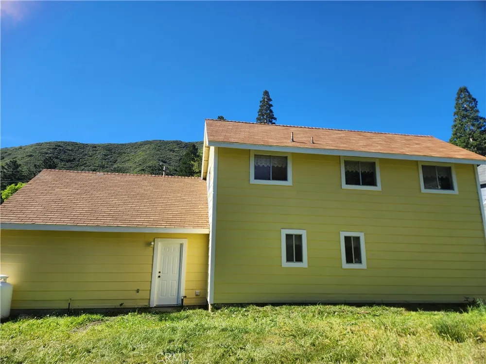 13894 Meadow Lytle Creek, CA 92358