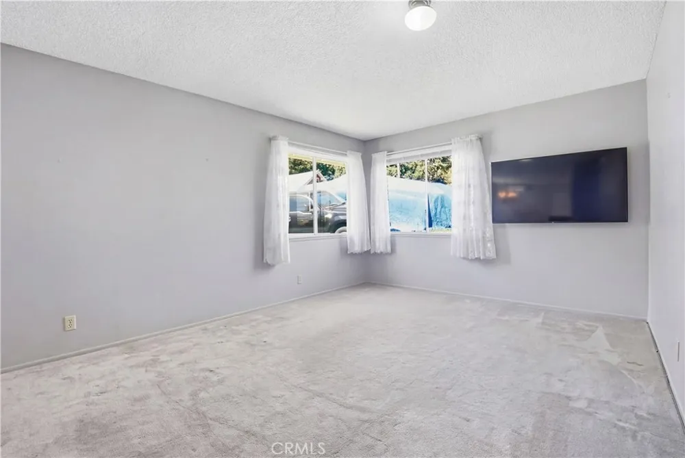 13894 Meadow Lytle Creek, CA 92358