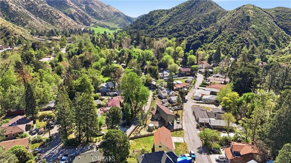 13894 Meadow Lytle Creek, CA 92358