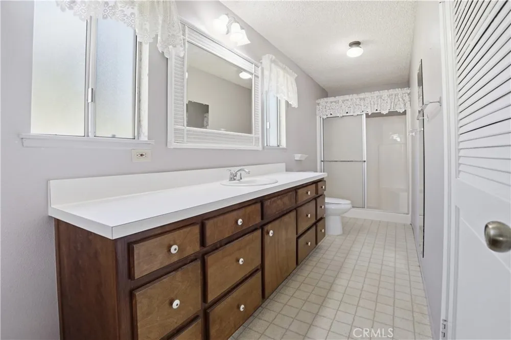 13894 Meadow Lytle Creek, CA 92358