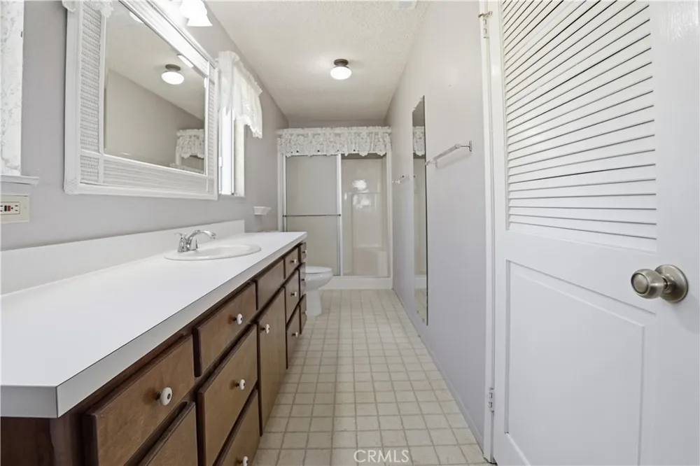 13894 Meadow Lytle Creek, CA 92358