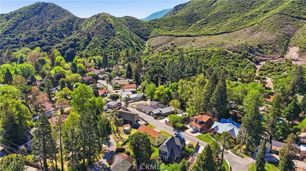 13894 Meadow Lytle Creek, CA 92358