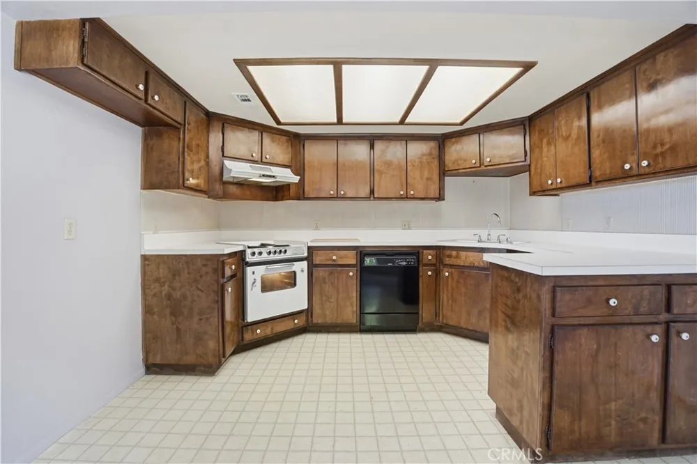 13894 Meadow Lytle Creek, CA 92358