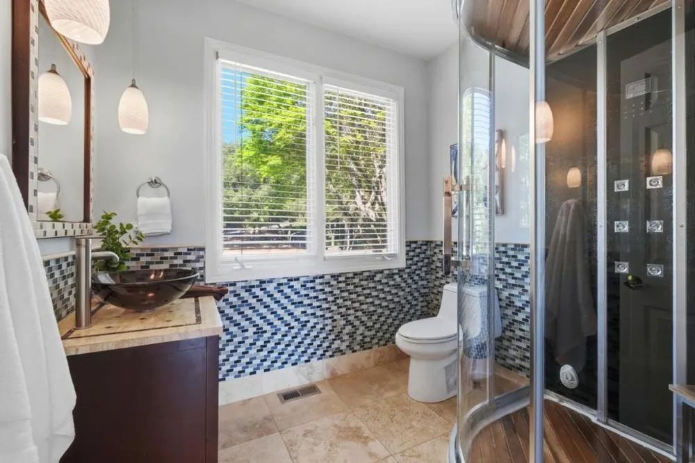 380 Mockingbird Ridge Road Watsonville, CA 95076