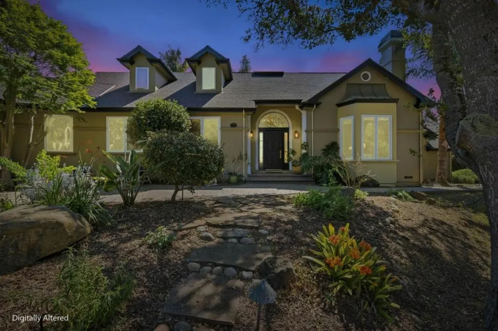 380 Mockingbird Ridge Road Watsonville, CA 95076