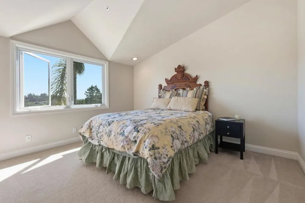 380 Mockingbird Ridge Road Watsonville, CA 95076