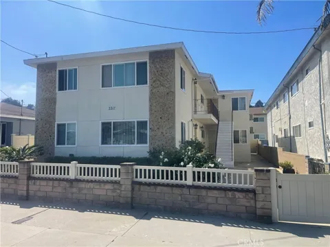 2217 S Grand #2