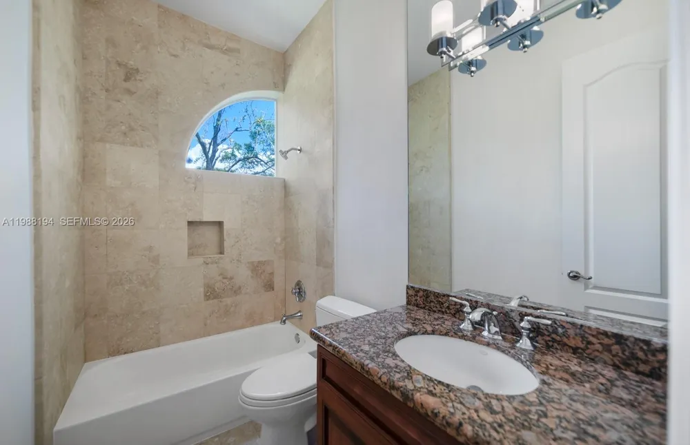 6200 SW 130th Ter Pinecrest, FL 33156