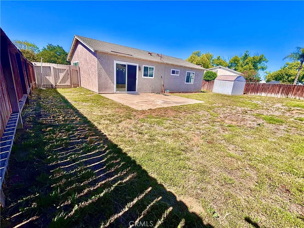 2969 Crestwood Place Riverside, CA 92503