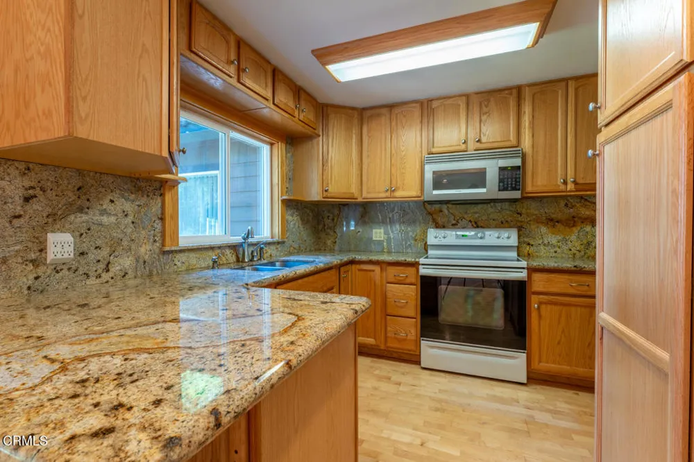 32200 California 20 Fort Bragg, CA 95437