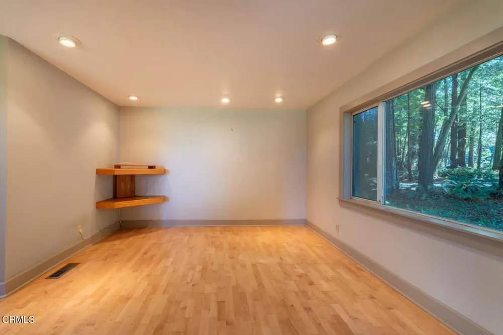 32200 California 20 Fort Bragg, CA 95437