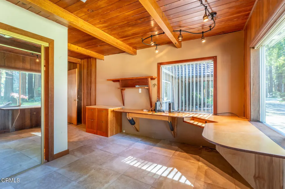 32200 California 20 Fort Bragg, CA 95437