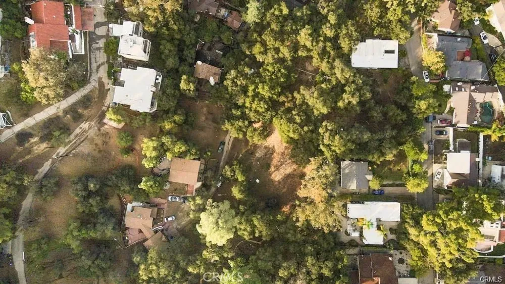 Elzevir Rd & Morro Dr Road Woodland Hills, CA 91364