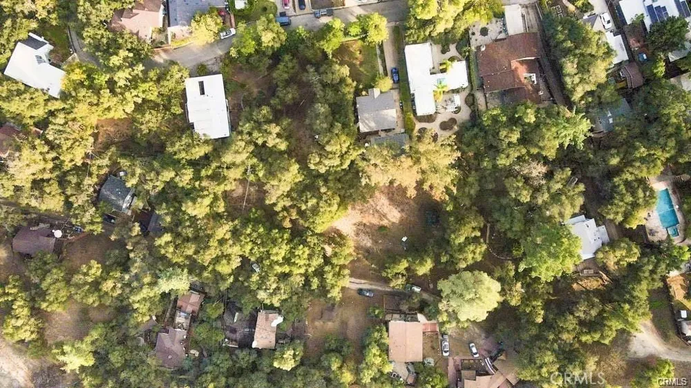 Elzevir Rd & Morro Dr Road Woodland Hills, CA 91364