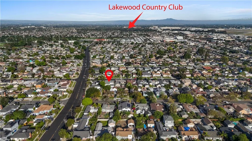 4251 Gundry Long Beach, CA 90807