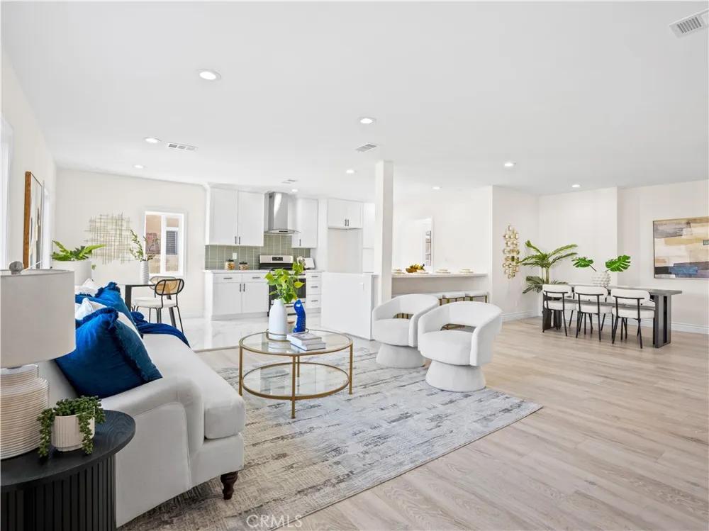 4251 Gundry Long Beach, CA 90807