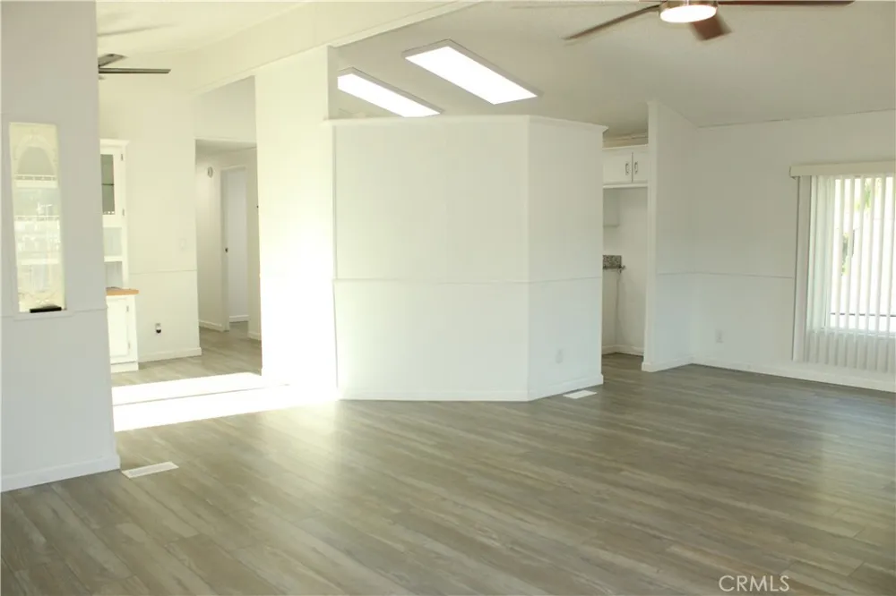 12980 Island Dr Clearlake Oaks, CA 95423