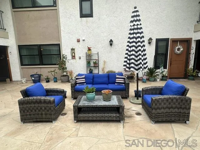 835 E Ave #B Coronado, CA 92118