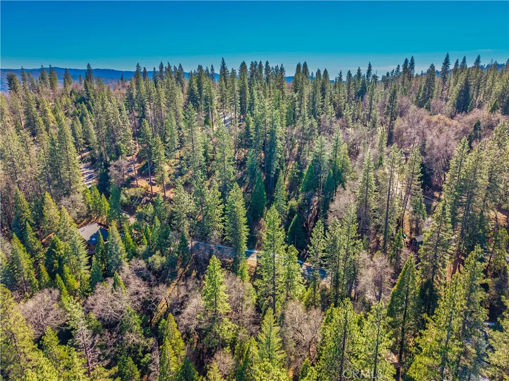 284 Canyon View Drive Arnold, CA 95233