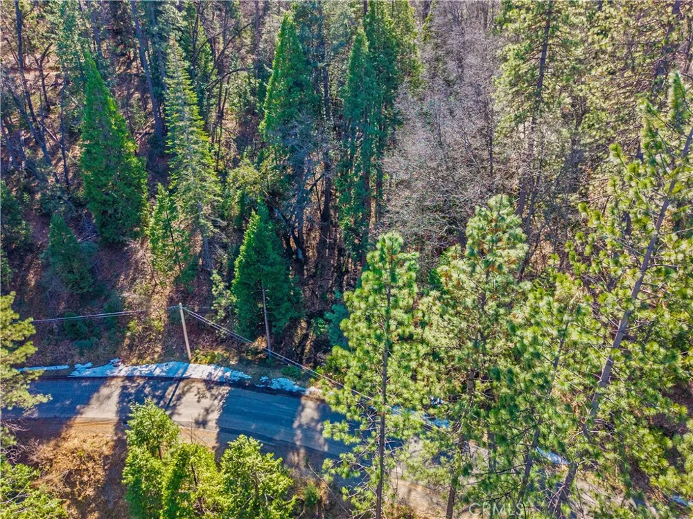 284 Canyon View Drive Arnold, CA 95233