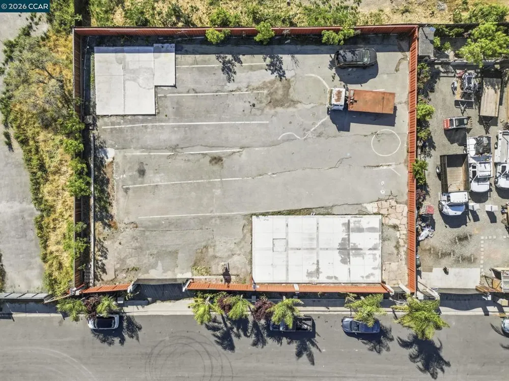 205 Solano Ave Bay Point, CA 94565
